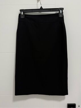 Women's Black Pencil Skirt - Sleek Professional Style
